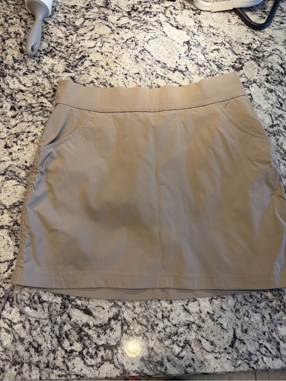 Columbia Beige Active Mini Skort with Pockets drawstring sides large